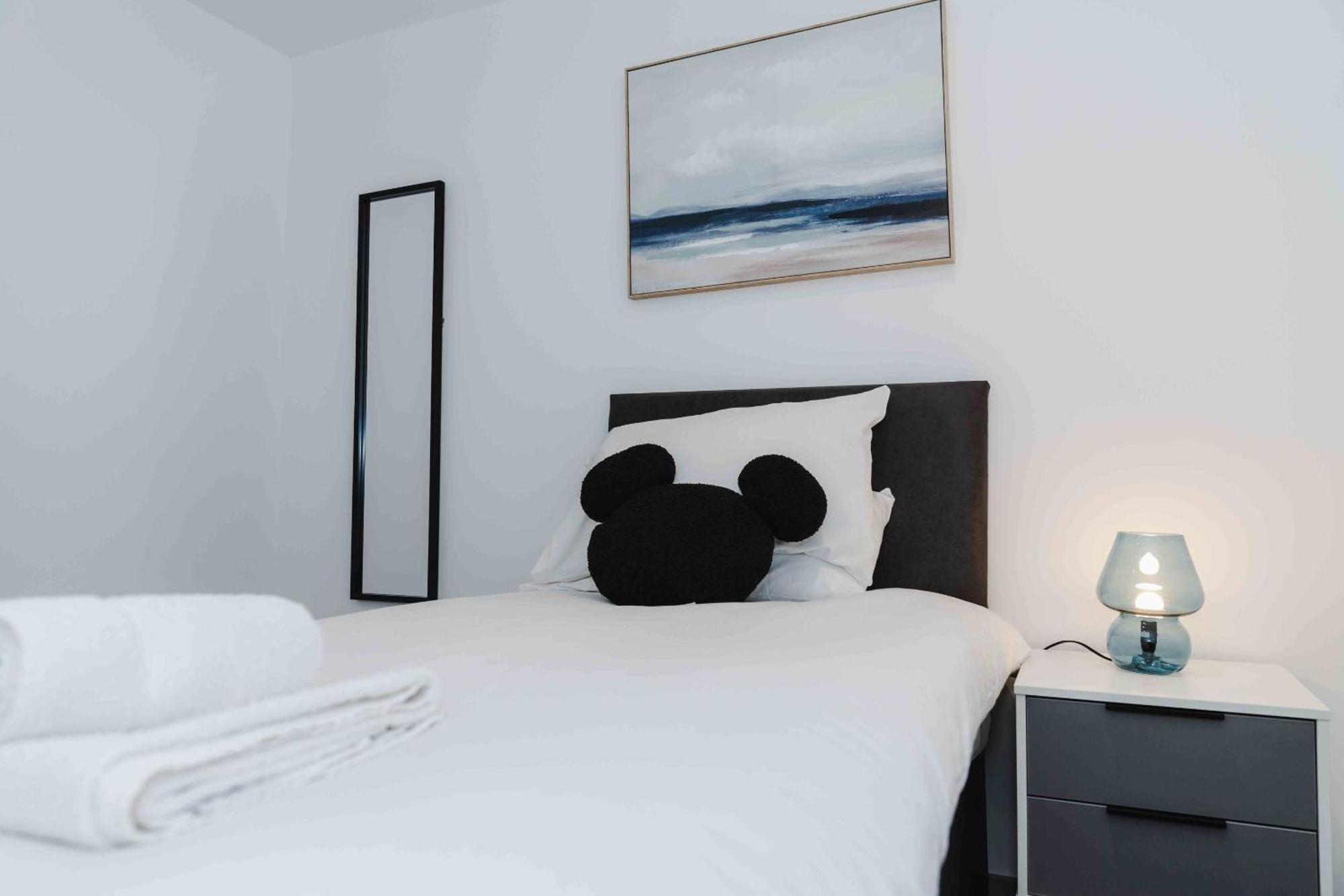 קינגסטון אפון הול Stunning Luxury Stay By Vichy מראה חיצוני תמונה